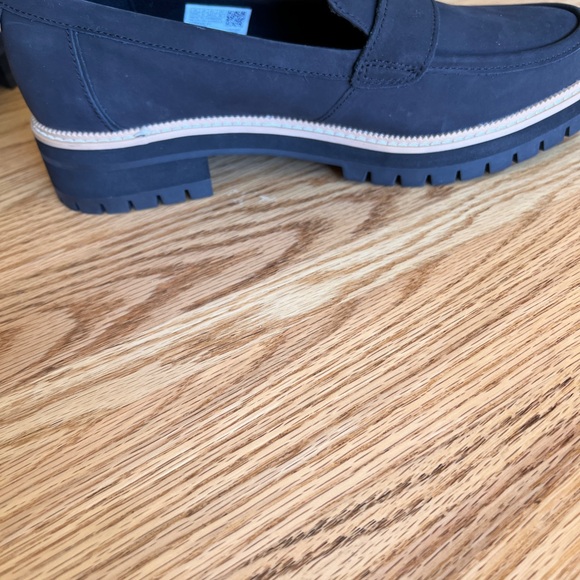 Toms Cara Loafer - Picture 6 of 9